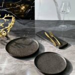 Тарілка з бортиками Olens "Чорний обеліск" 21*2.2 см