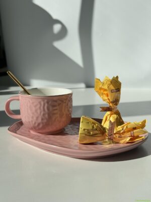 Чашка з блюдцем і ложкою Olens "Добрий ранок", 150 мл, рожева