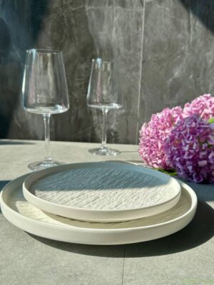 Тарілка з бортиком "Білий обеліск", 25 см