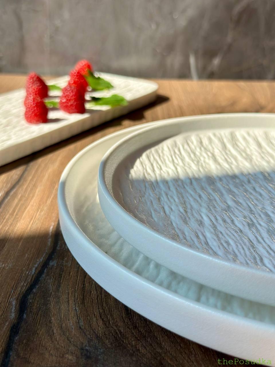 Тарілка з бортиком "Білий обеліск", 25 см Зображення 7 – thePosudka Тарілка з бортиком "Білий обеліск", 25 см - Зображення 7