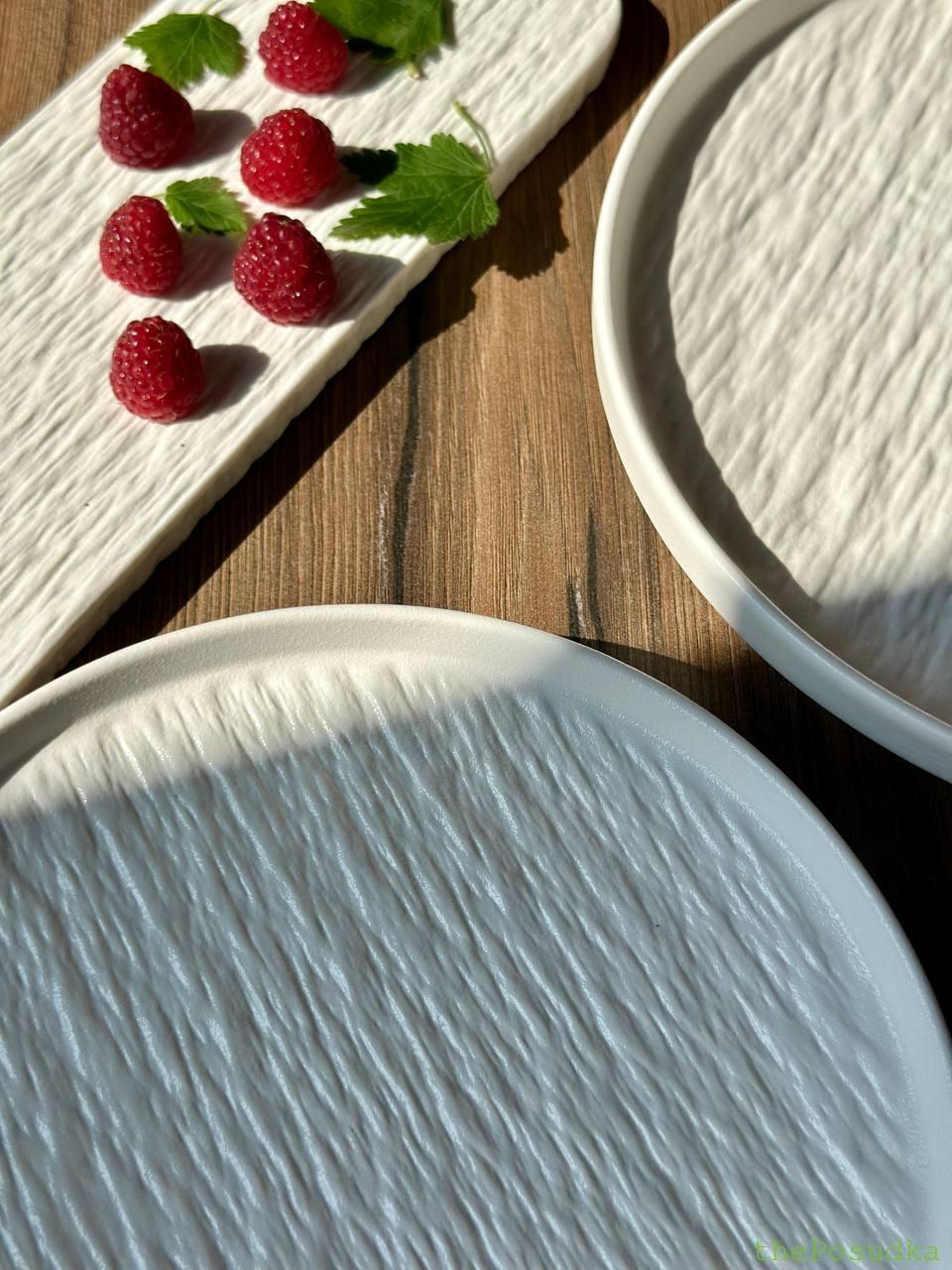 Тарілка з бортиком "Білий обеліск", 25 см Зображення 4 – thePosudka Тарілка з бортиком "Білий обеліск", 25 см - Зображення 4