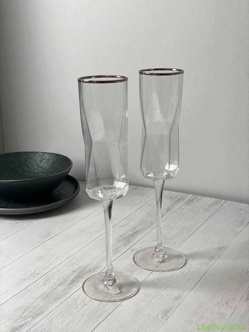 Набір 4 келихи для шампанського Olens “Прозора Геометрія”, 200 мл Зображення 1 – thePosudka Набір 4 келихи для шампанського Olens “Прозора Геометрія”, 200 мл