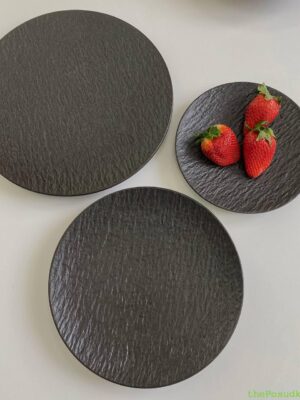 Тарілка Olens "Чорний обеліск" 30.5*3 см