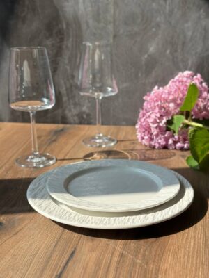 Тарілка "Білий обеліск", 21,5 см