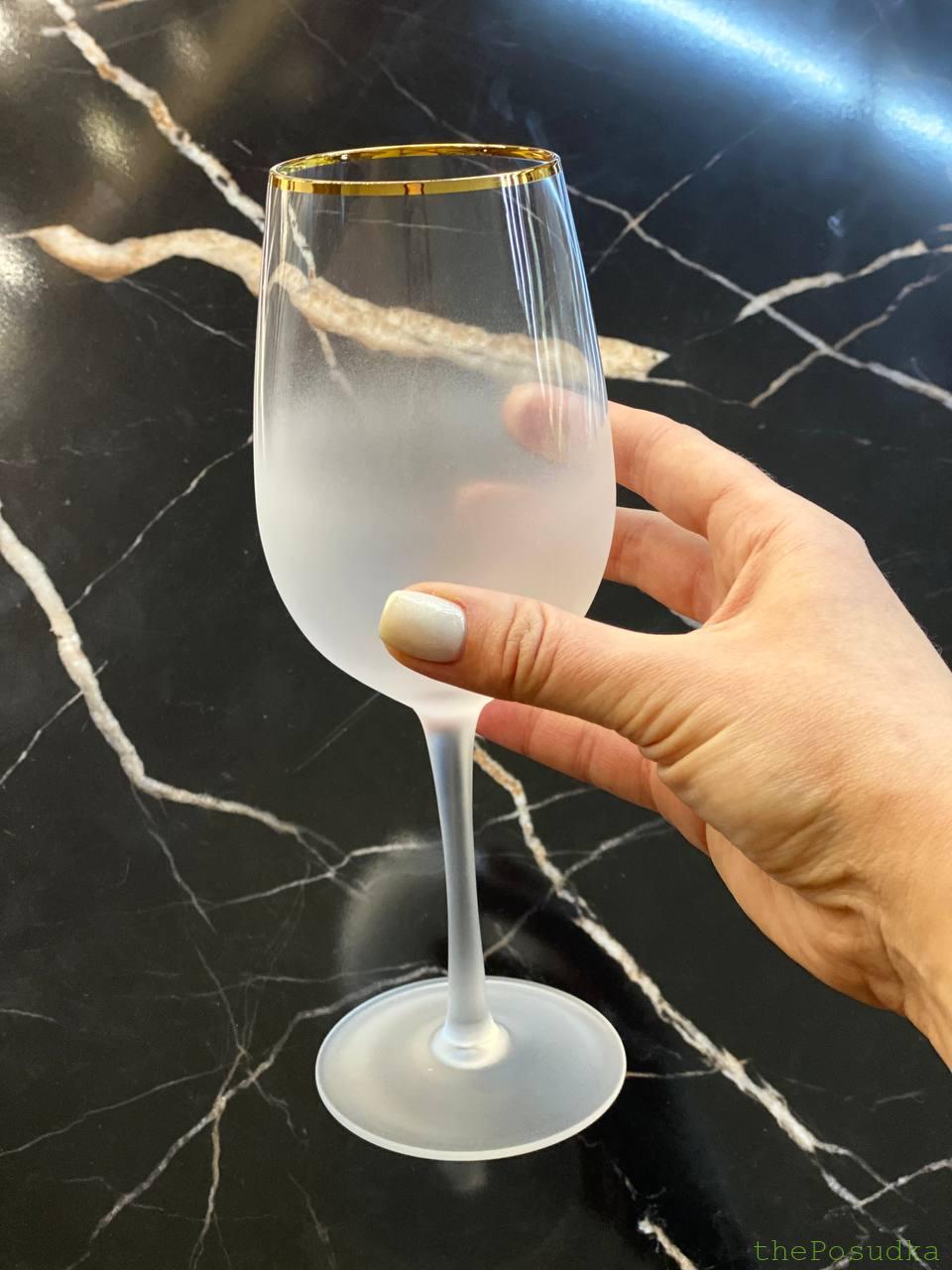 Набір 4 Келихи "Голд Рим" 375 мл Зображення 3 – thePosudka Набір 4 Келихи "Голд Рим" 375 мл - Зображення 3