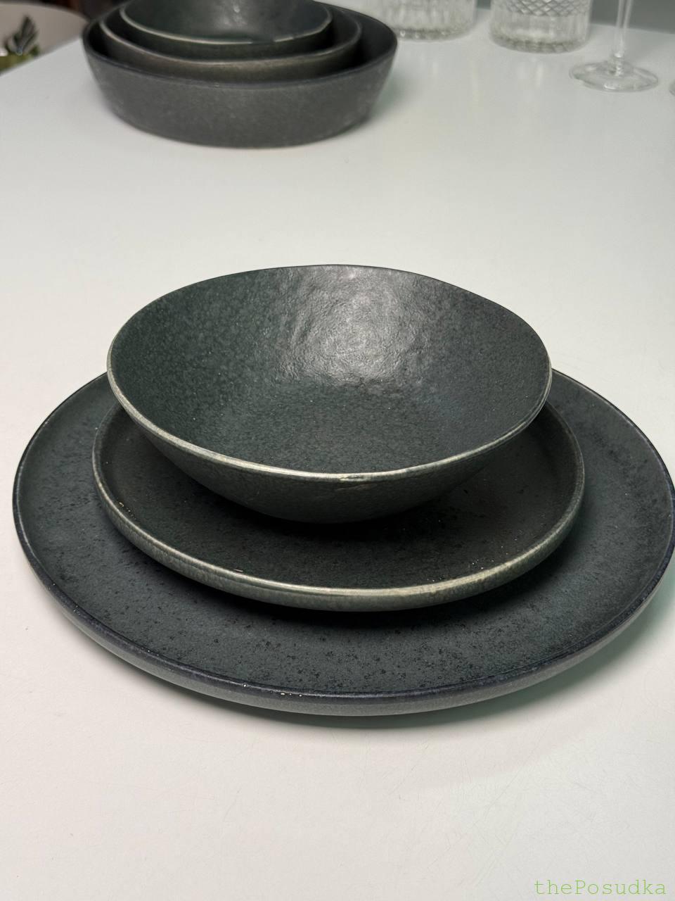 Набір тарілок на 4 персони "Шайні- дот" (12 предметів) Зображення 1 – thePosudka Набір тарілок на 4 персони "Шайні- дот" (12 предметів)